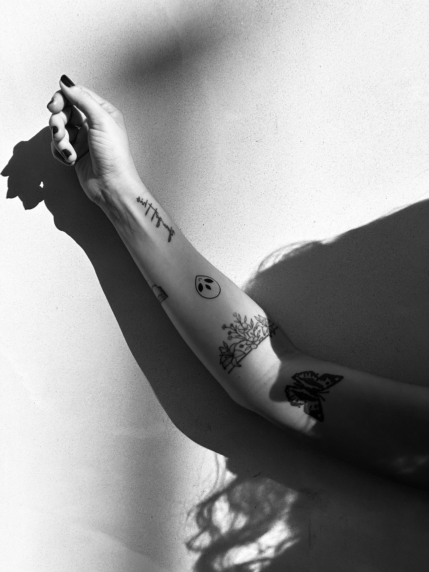 Alien Temporary Tattoo 👽